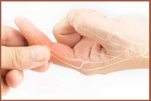 Thoái hóa khớp là một trong những nguyên nhân gây đau khớp ngón tay